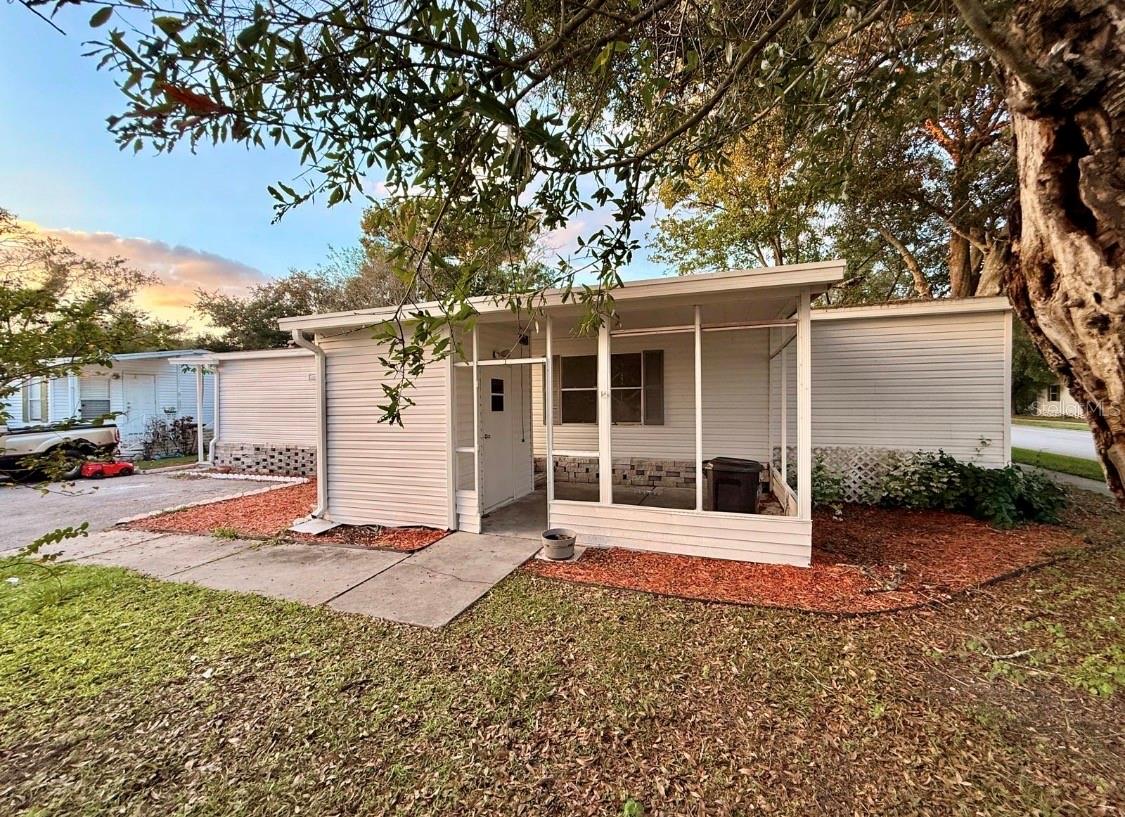 1515 Barkwood Ln, FL