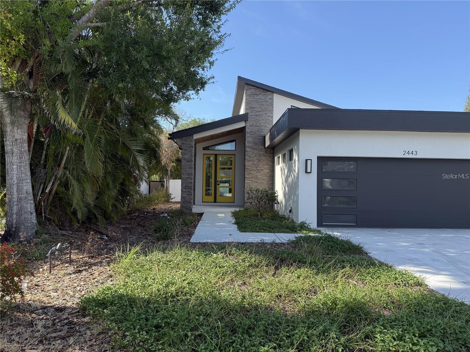 2443 Wood St, FL