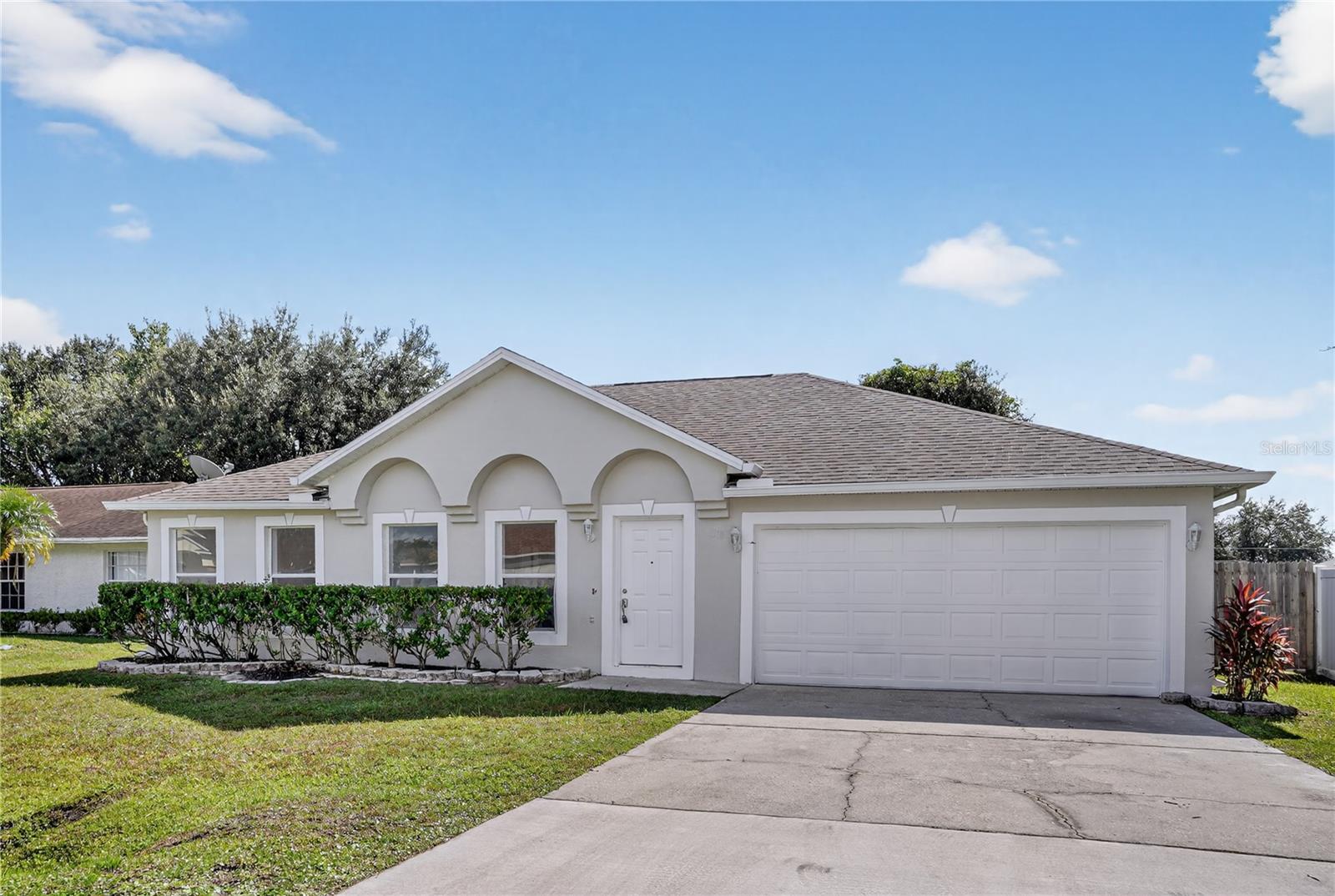 1118 Perpignan Ct, FL