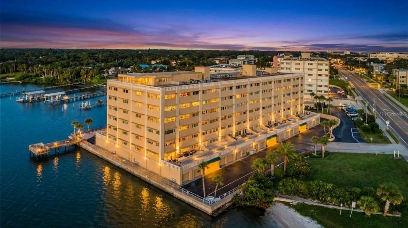 100 Bluff View Drive, FL