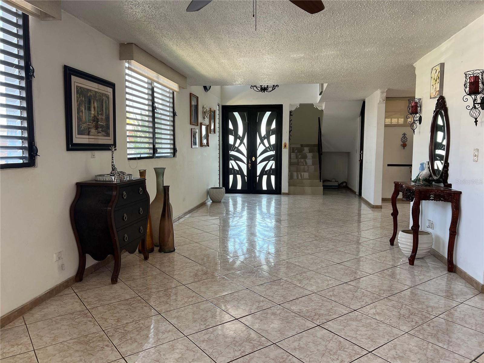 Sb 30 La Mansion, PR
