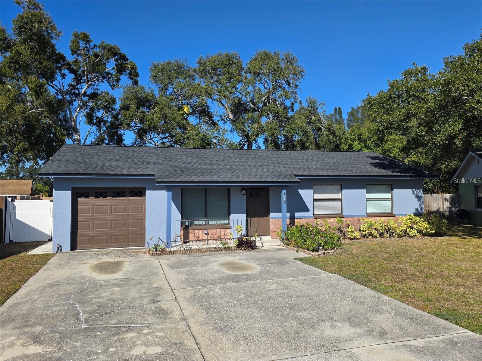 7981 Smoketree Court, FL