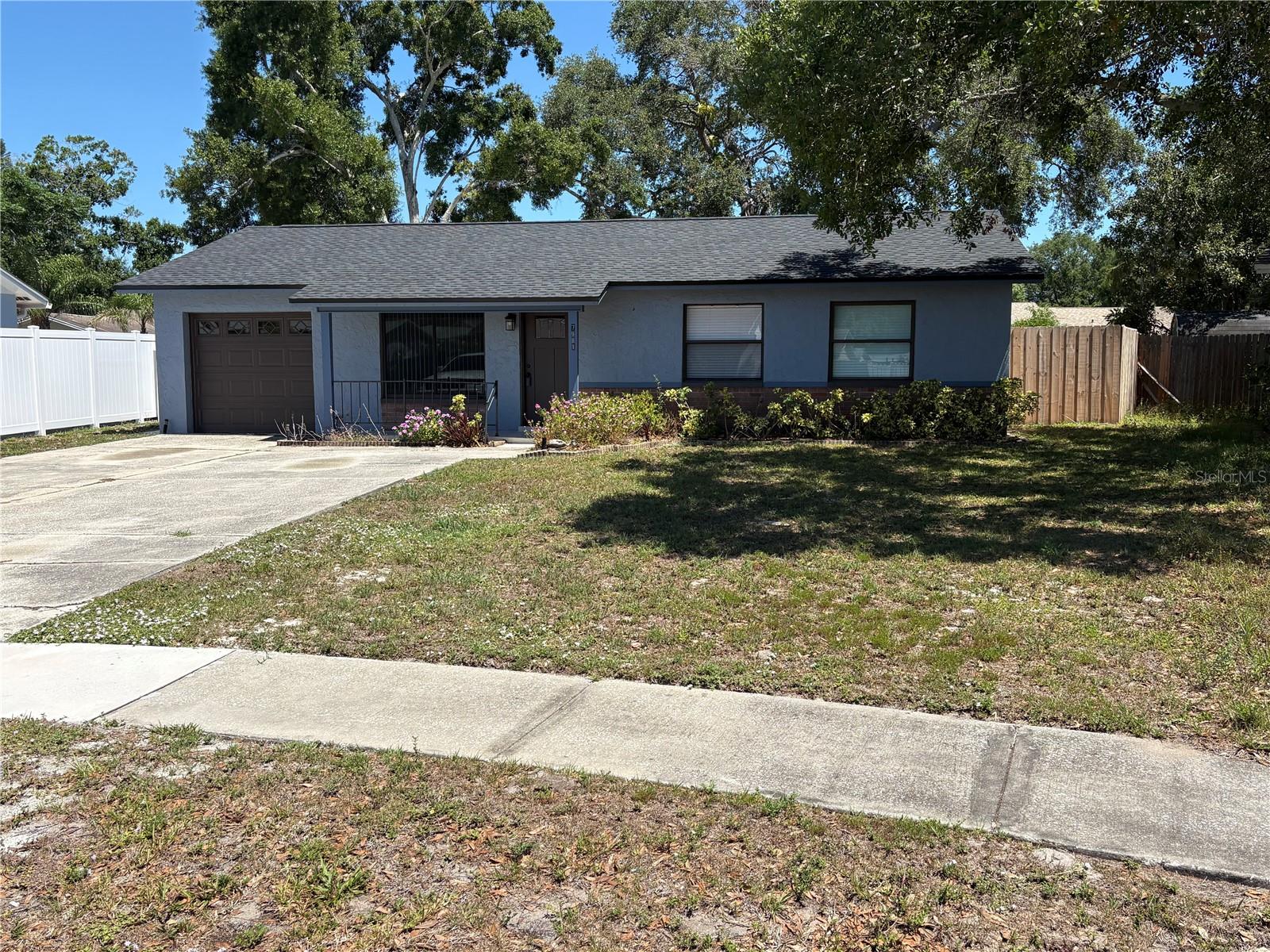 7981 Smoketree Court, FL