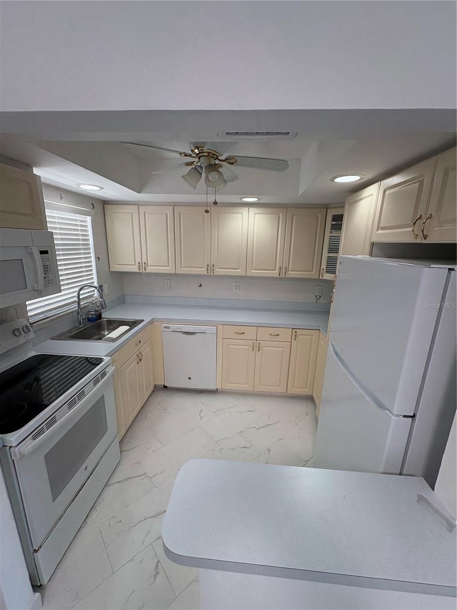 7981 Smoketree Court, FL