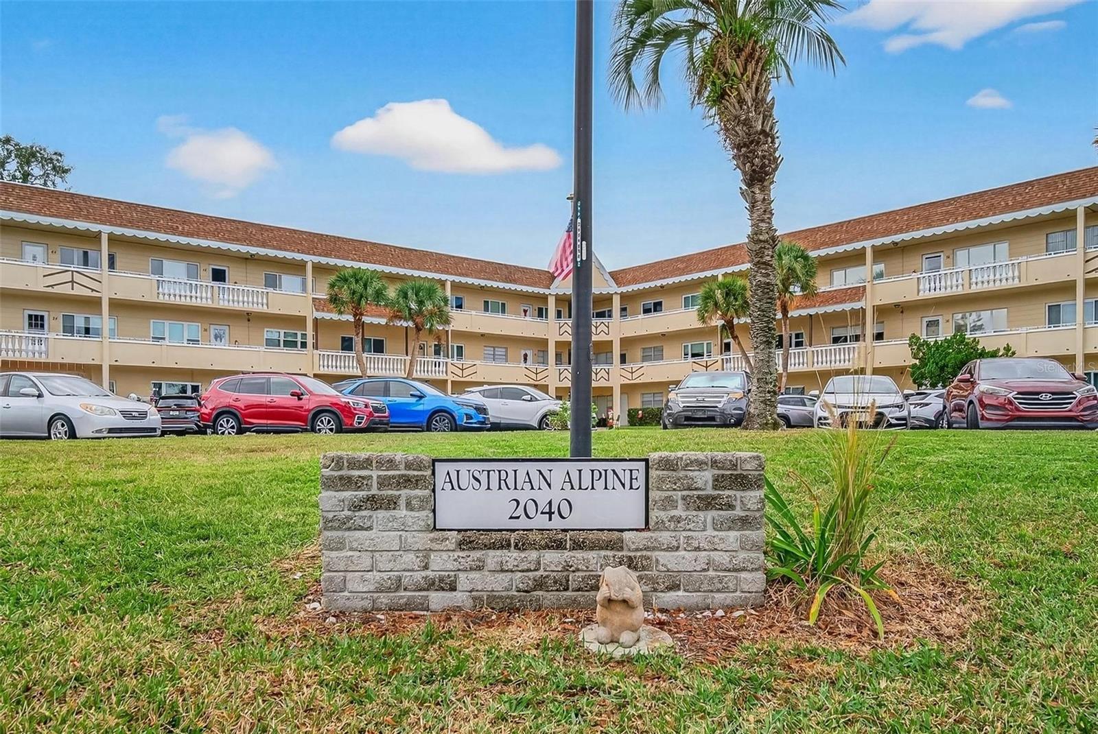 2040 World Parkway Boulevard, FL