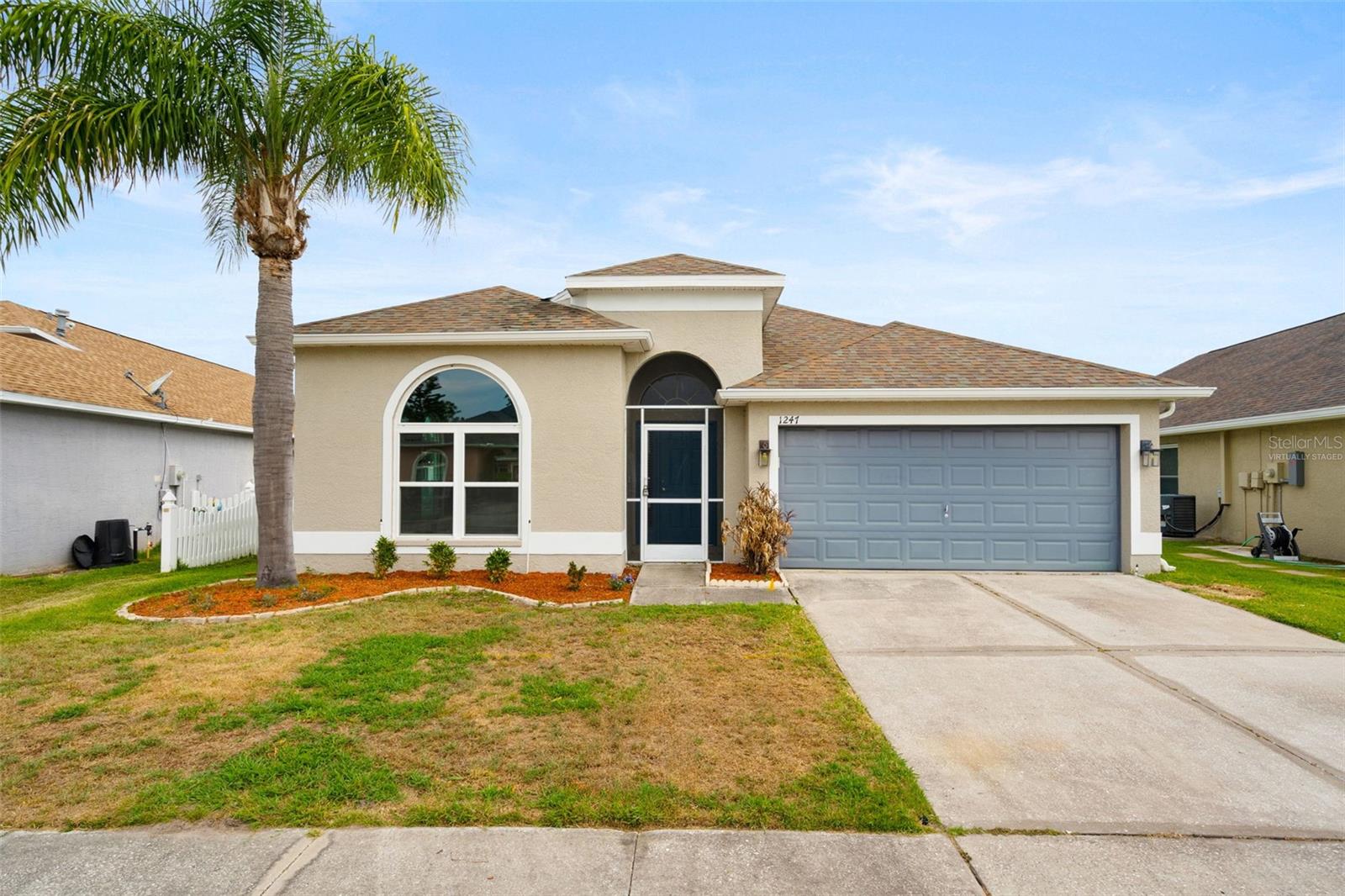 1247 Vinetree Dr, FL