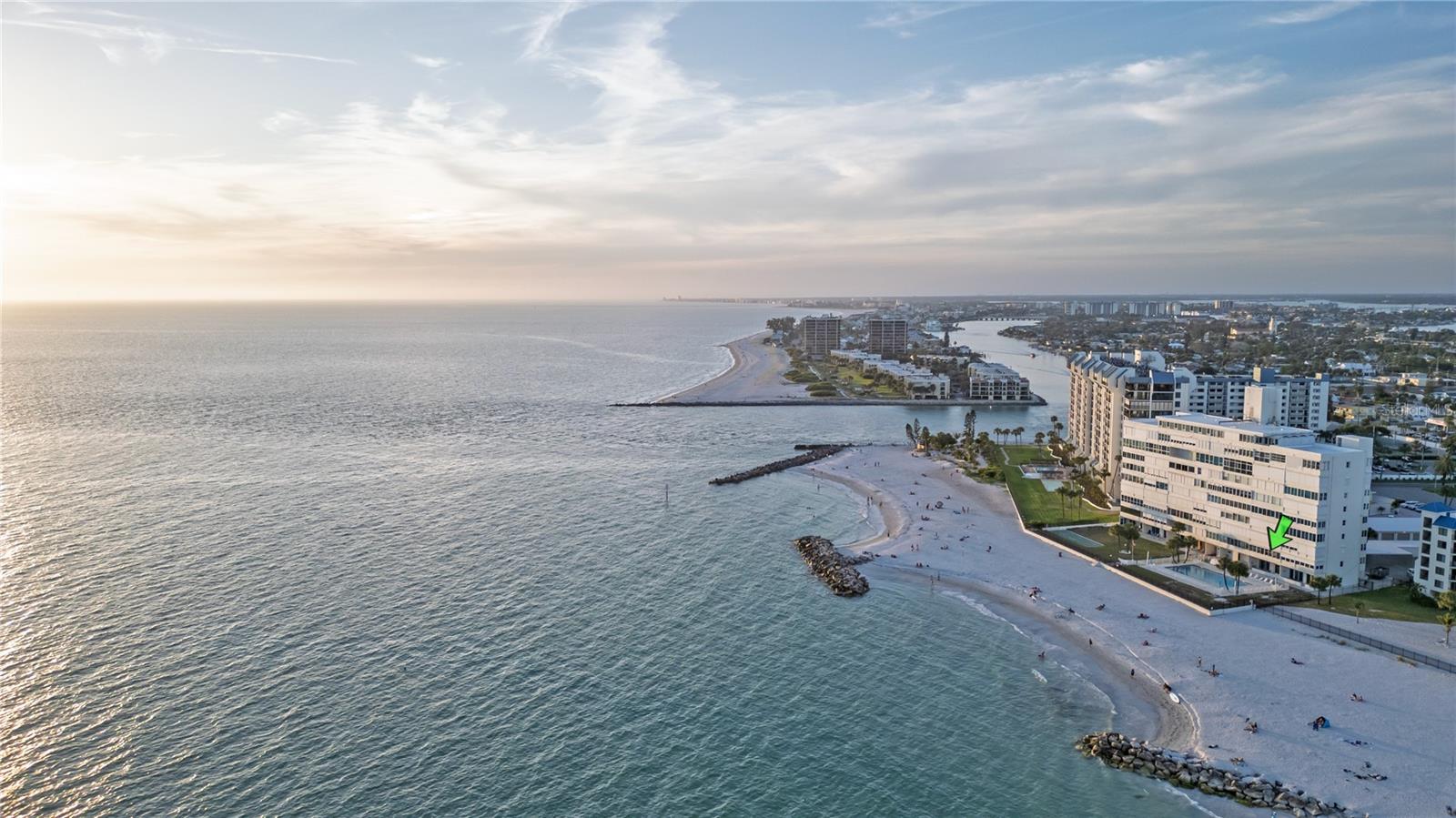 7000 Beach Plaza, FL