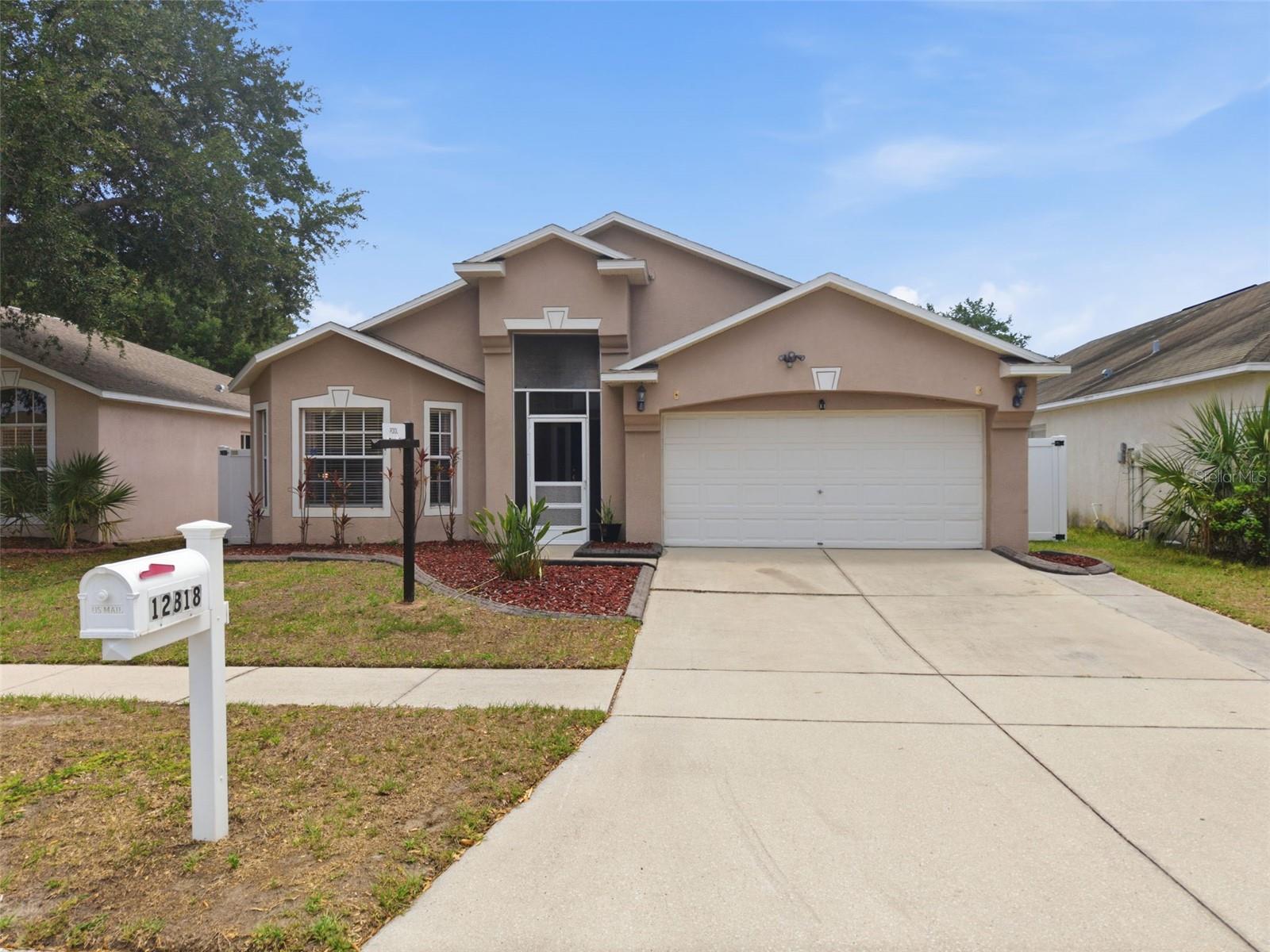 12818 Lake Vista Dr, FL
