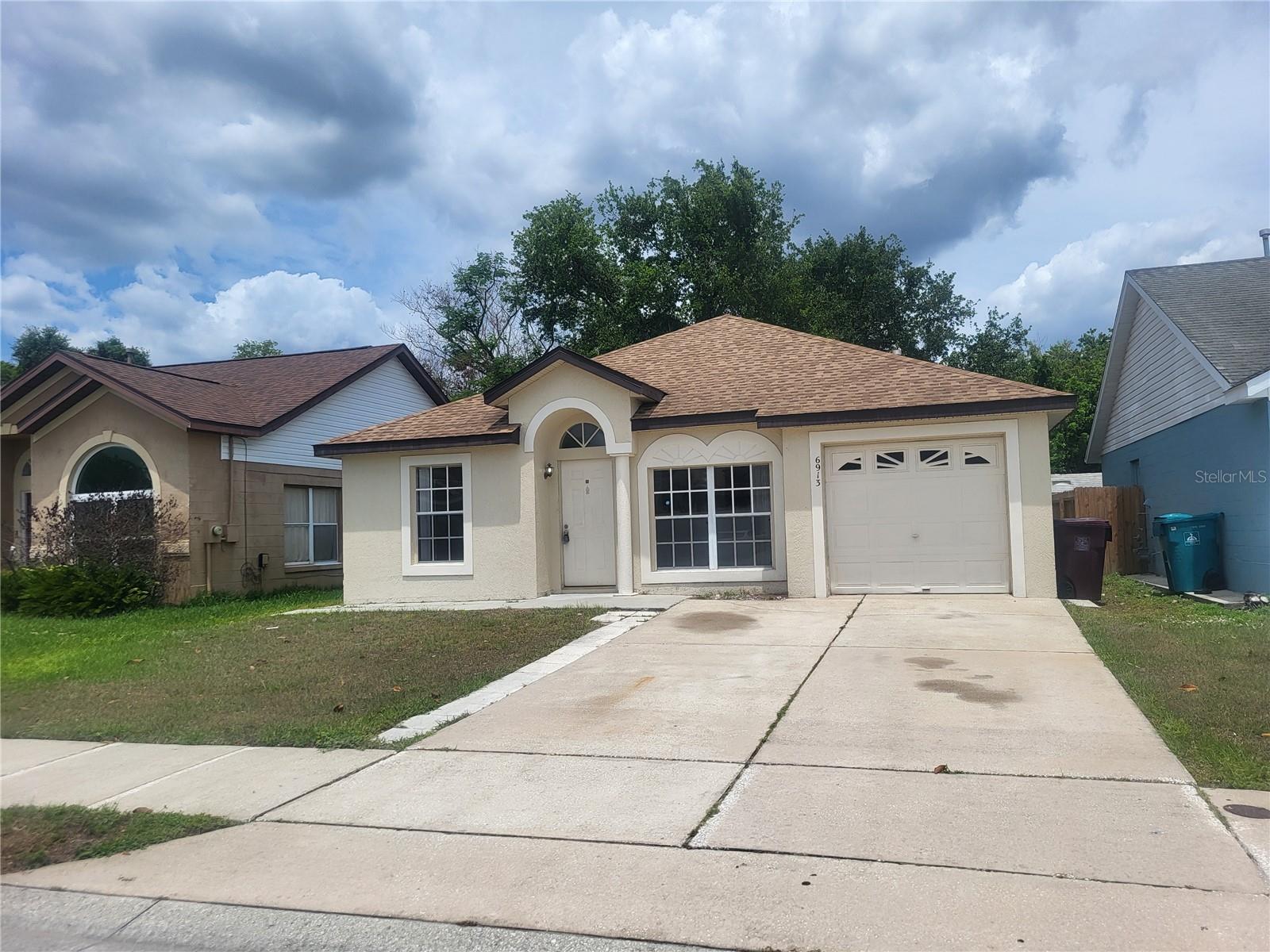 6913 Long Needle Court, FL