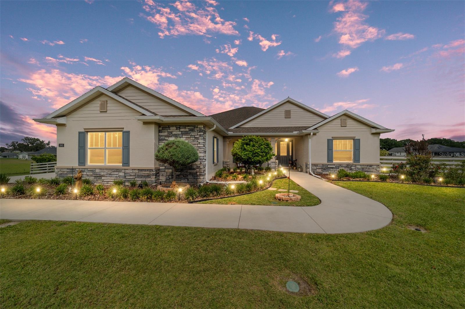 1983 Nw 79th Loop, FL