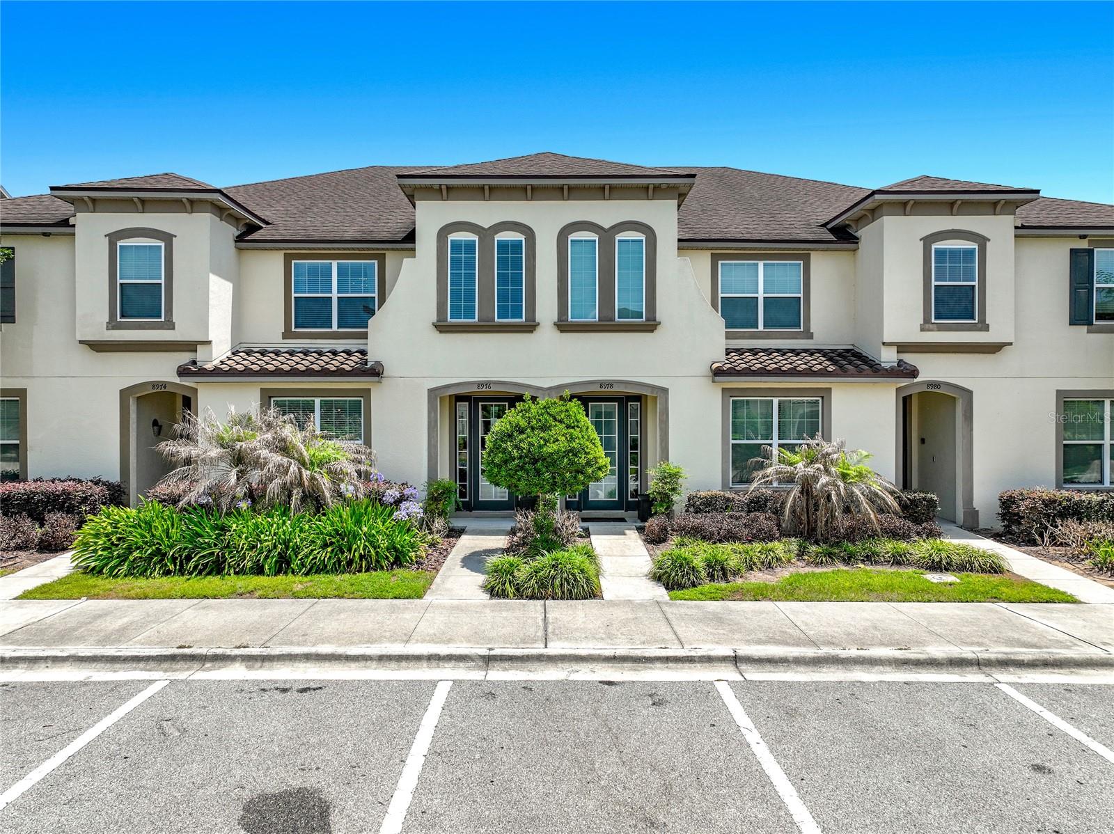 8976 Amelia Downs Trl, FL