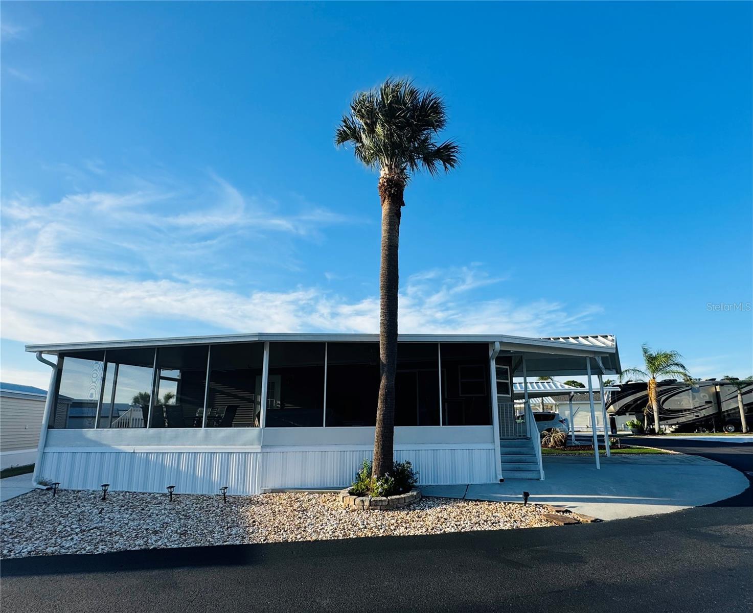 42769 Highway 27, FL