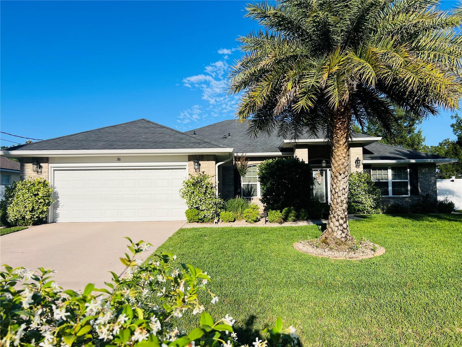 36 Woodbury Dr, FL