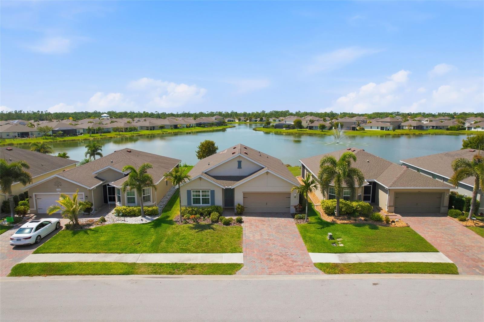 3422 Cancun Court, FL
