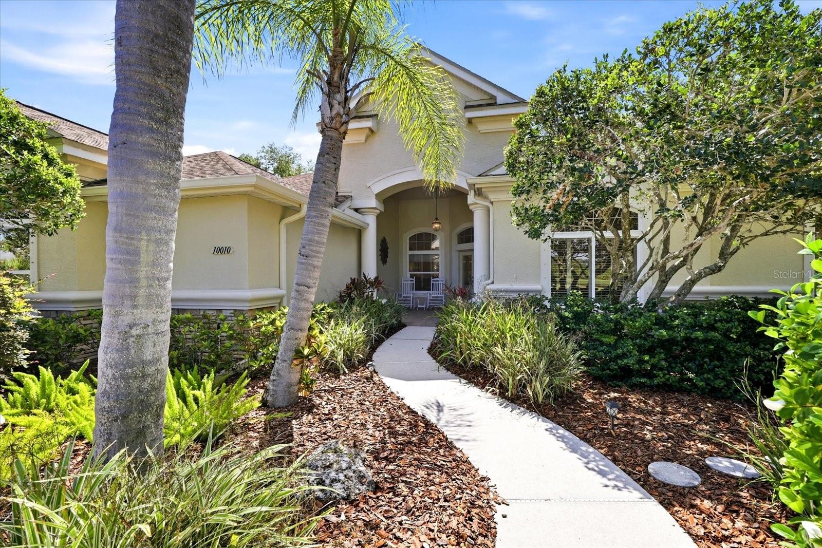 10010 Cherry Hills Avenue Circle, FL