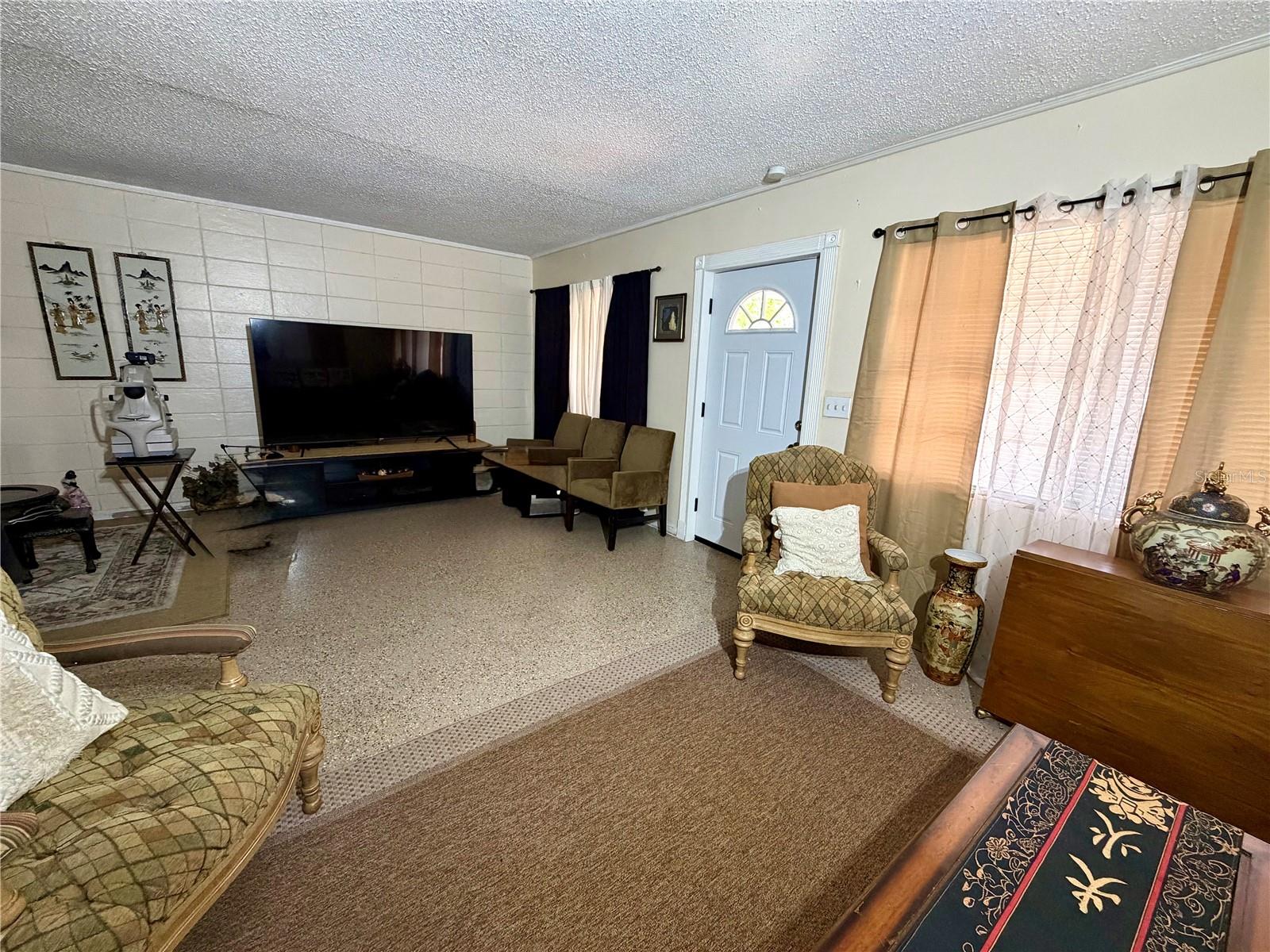 317 Avenue G, FL