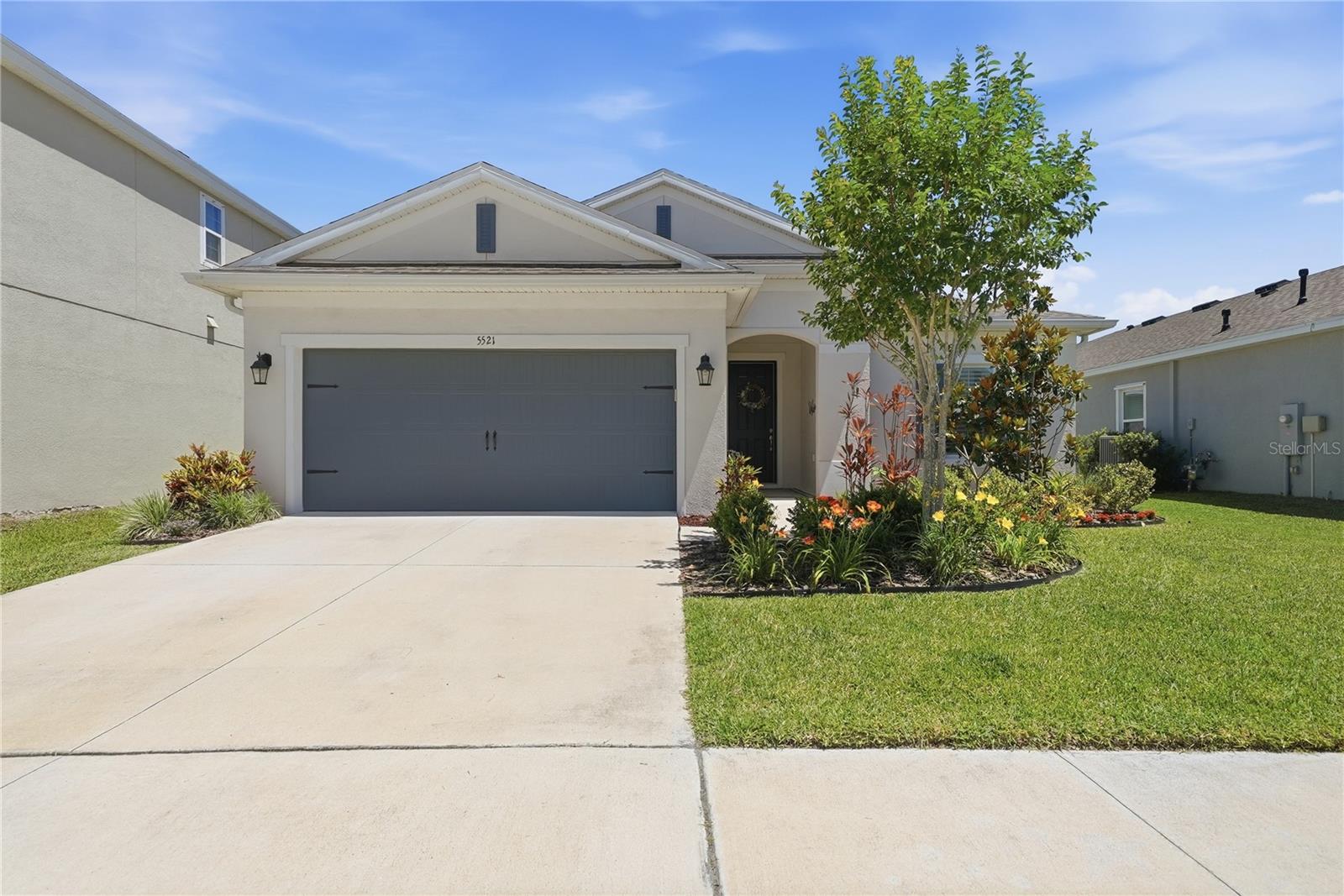 5521 Limelight Dr, FL