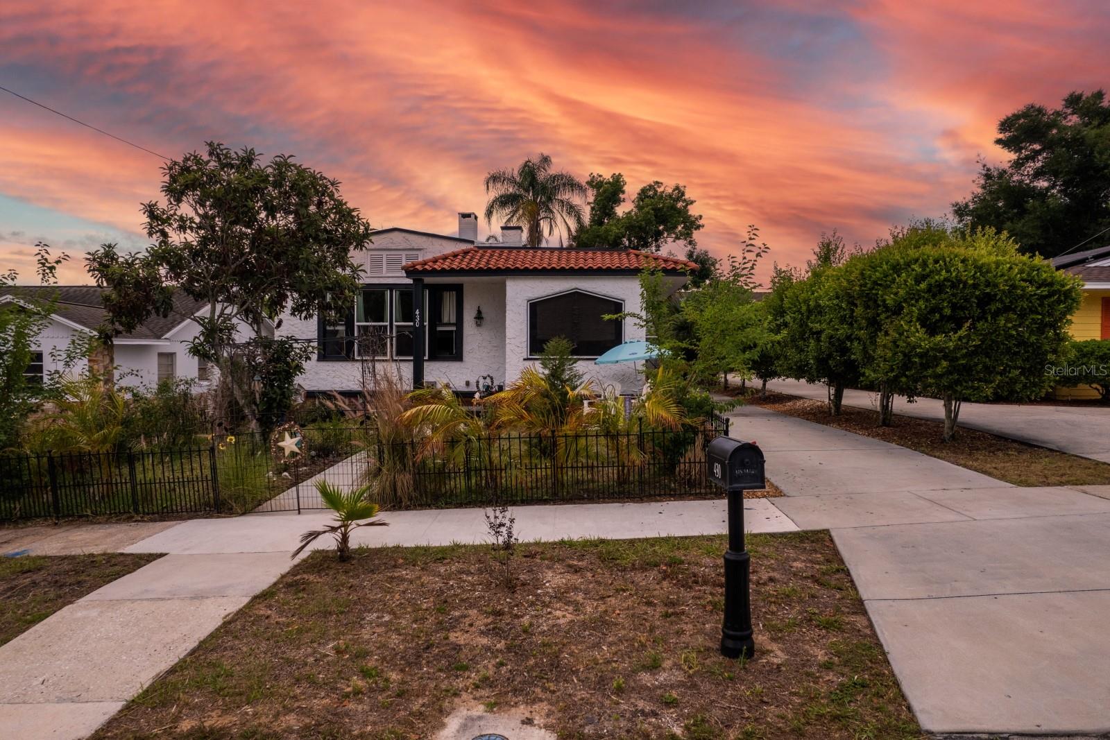 430 Osceola Avenue, FL
