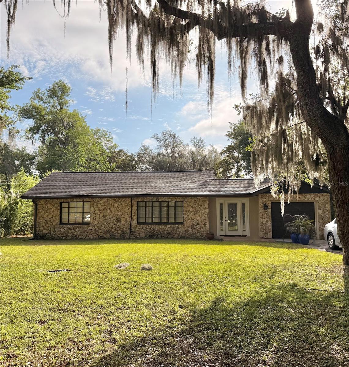 615 Hermits Trl, FL