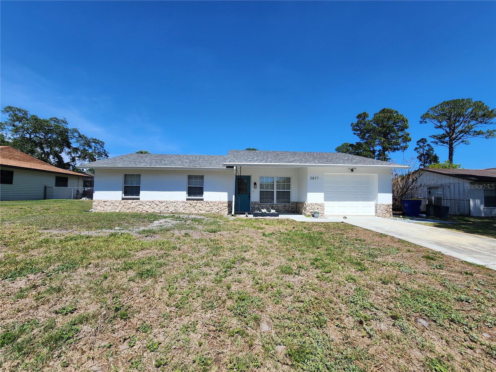 2827 Royal Palm Dr, FL