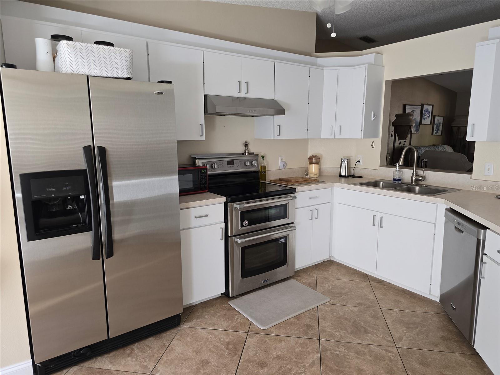 4553 Linwood Street, FL