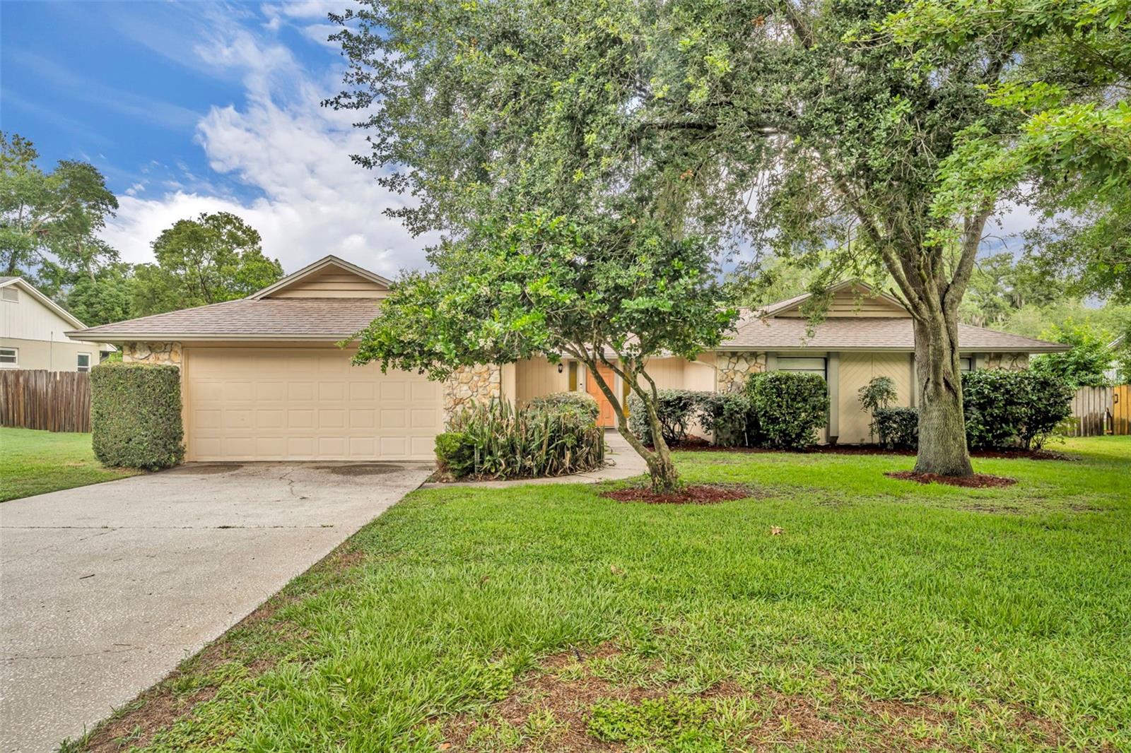 2183 Bent Oak Drive, FL