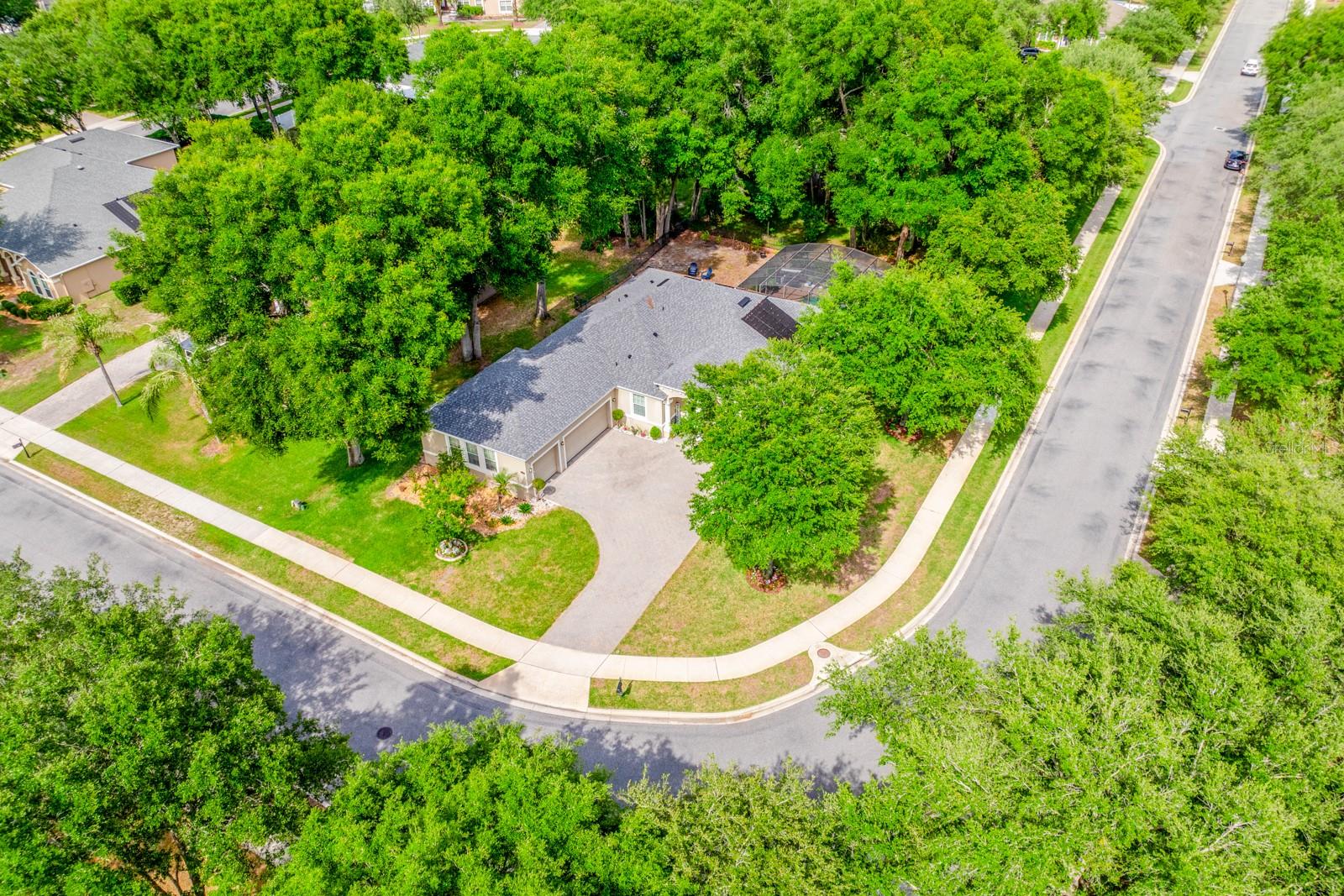 2407 Parkside Meadow Dr, FL