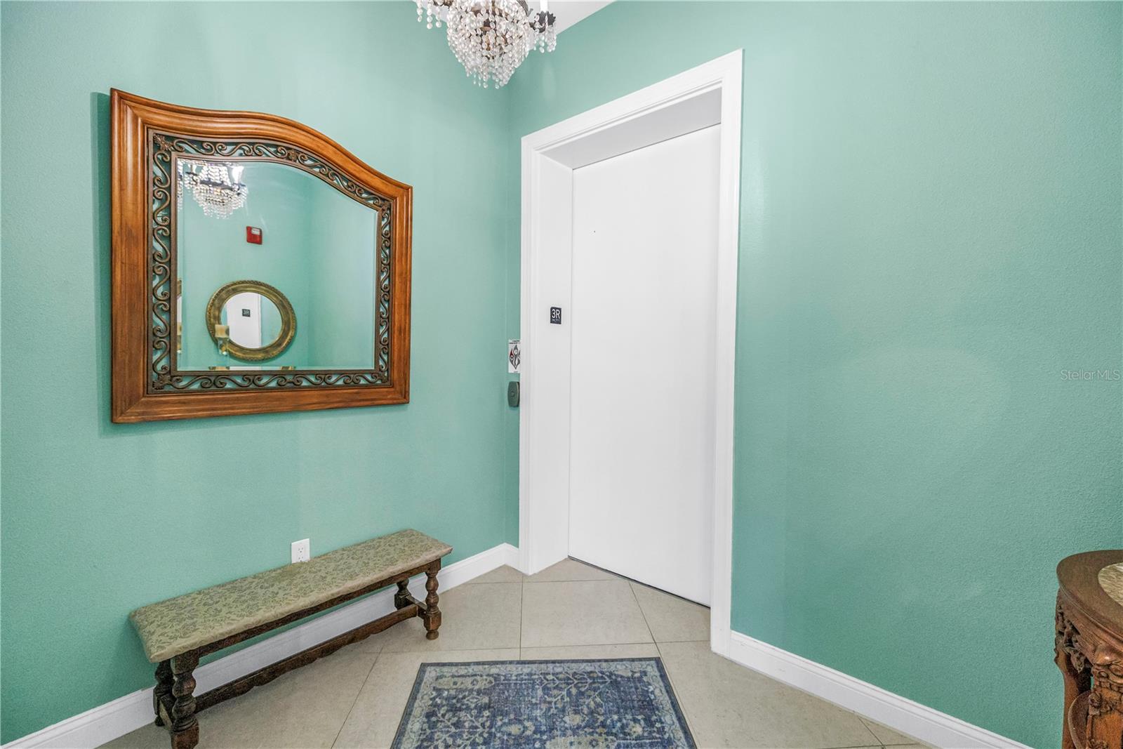 10 Franklin Court, FL