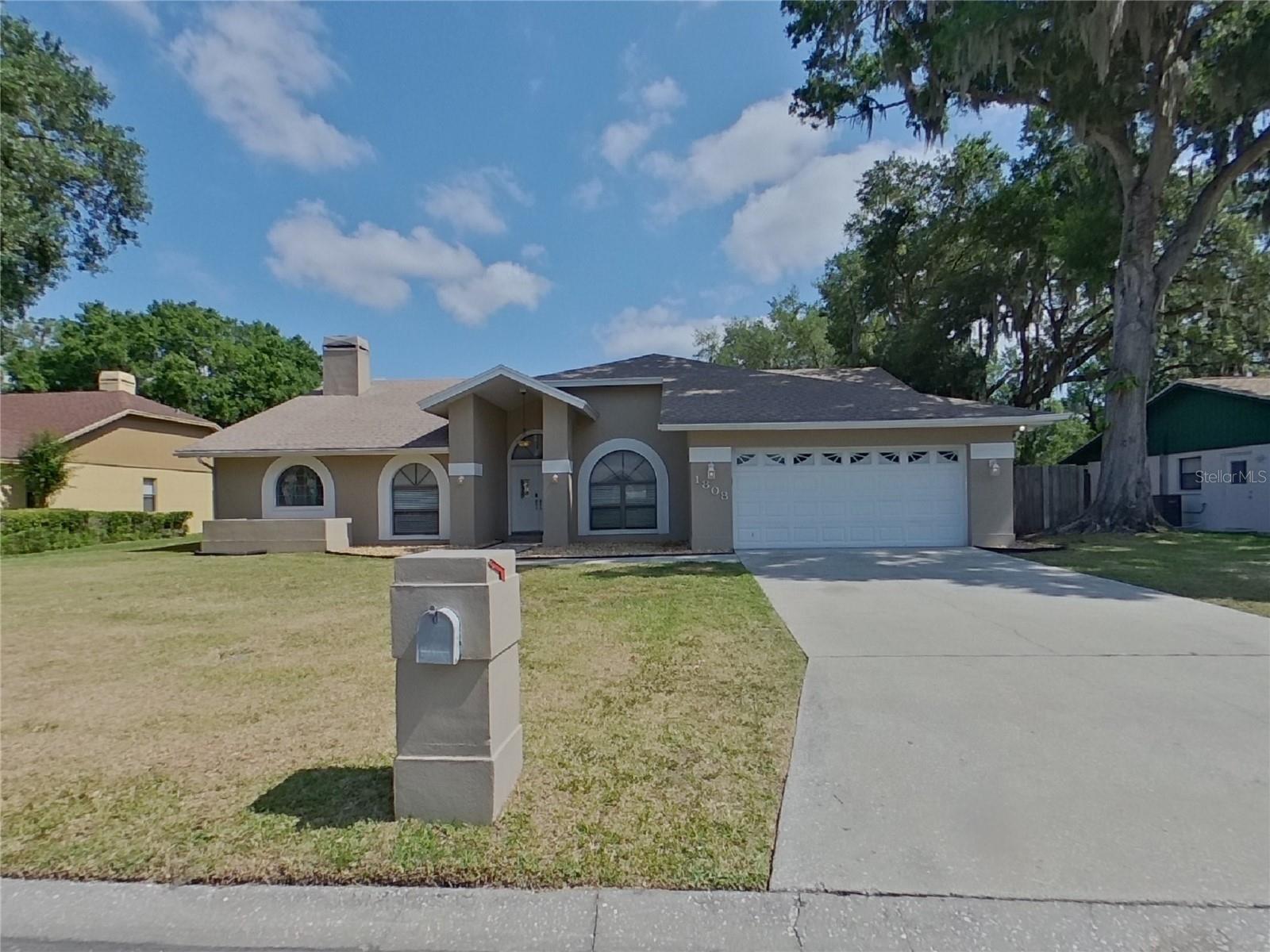 Plant City, FL