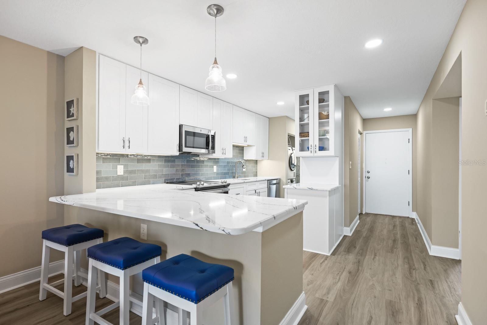 821 Bahia Del Sol Drive, FL