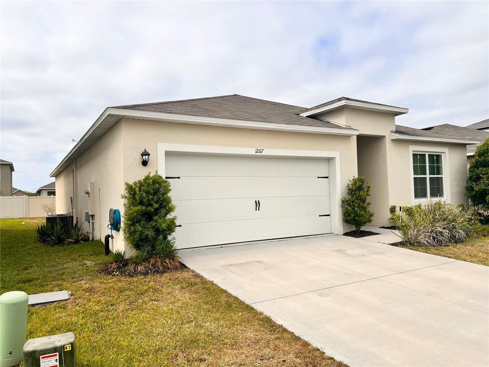 1267 Iguana Loop, FL