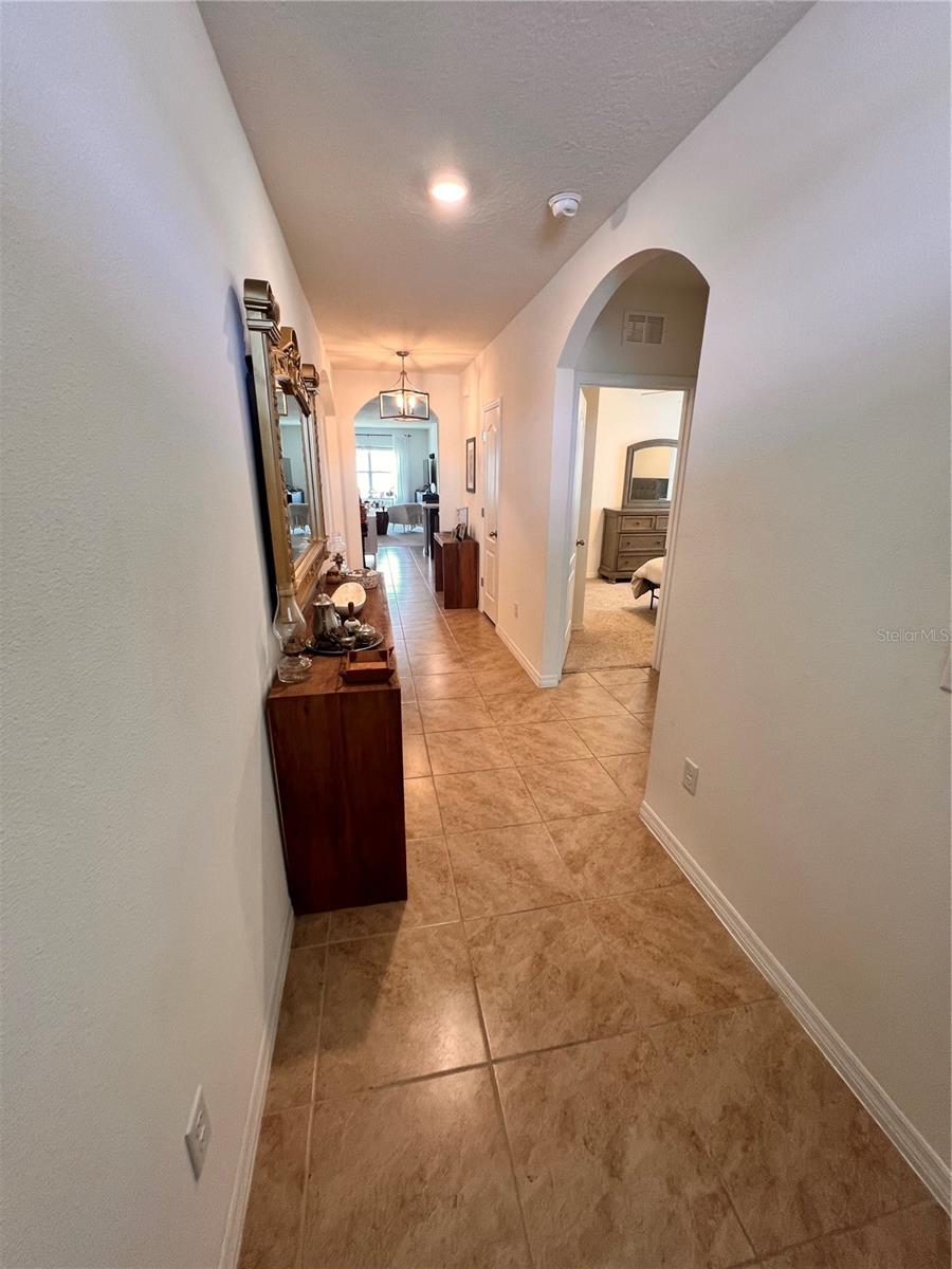1267 Iguana Loop, FL