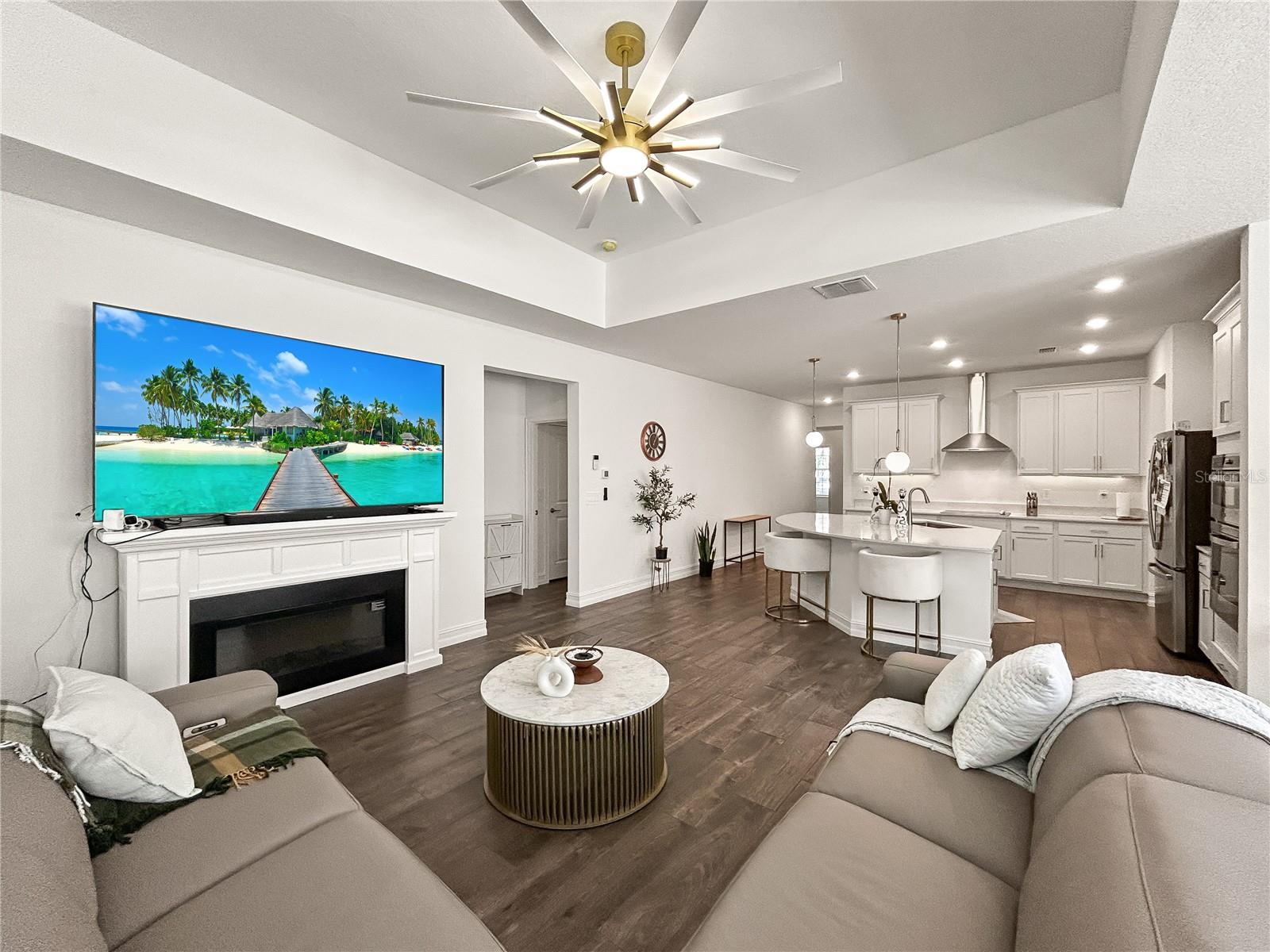 18334 Serene Lake Loop, FL