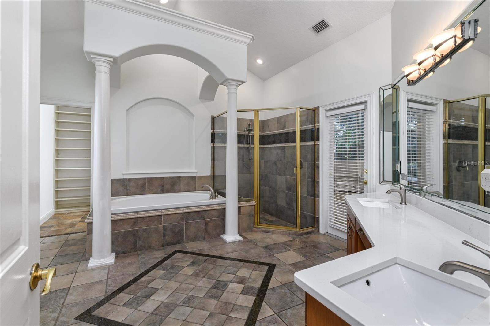 4094 Cardinal Glen Place, FL