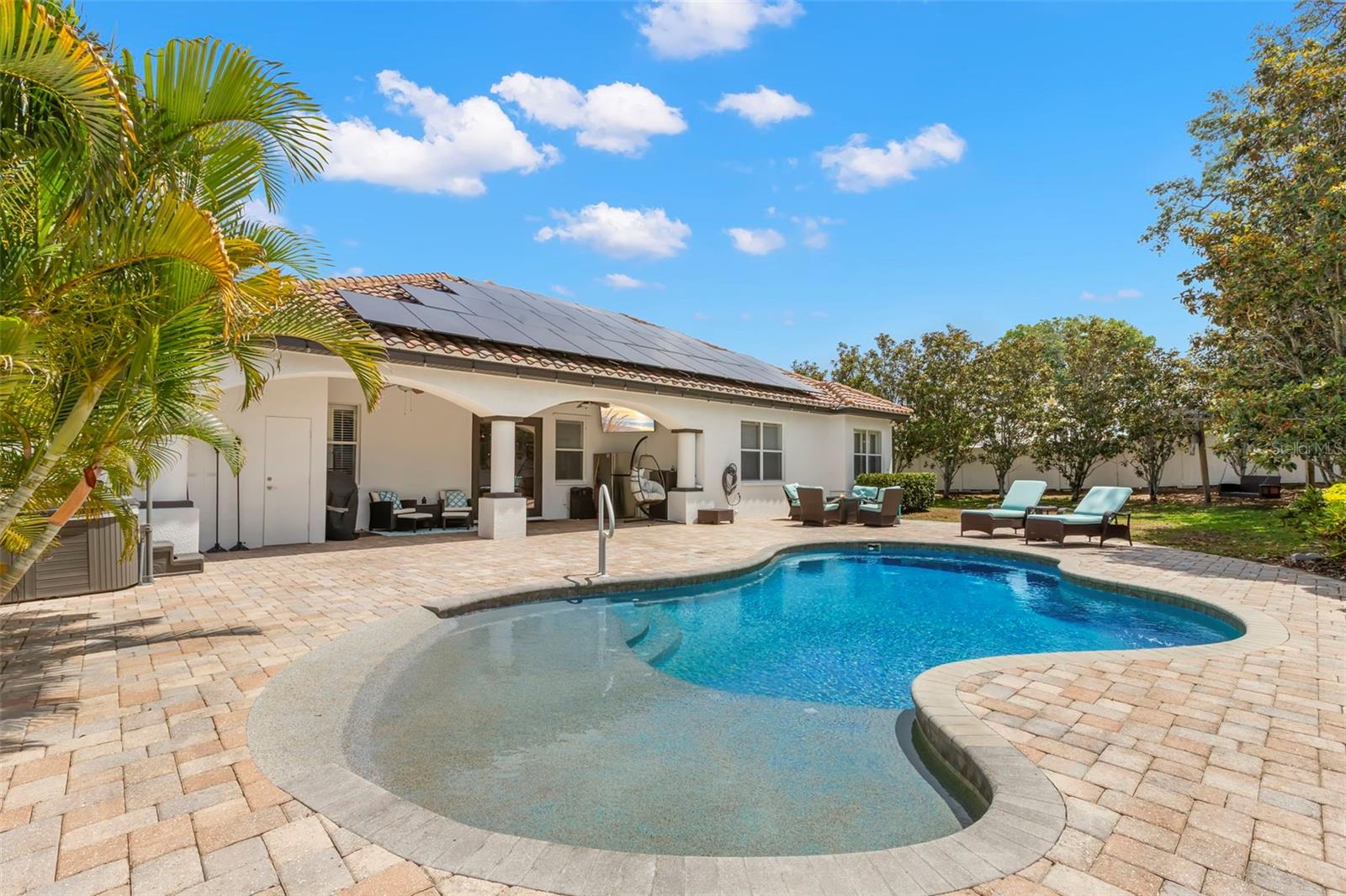1502 River Court, FL