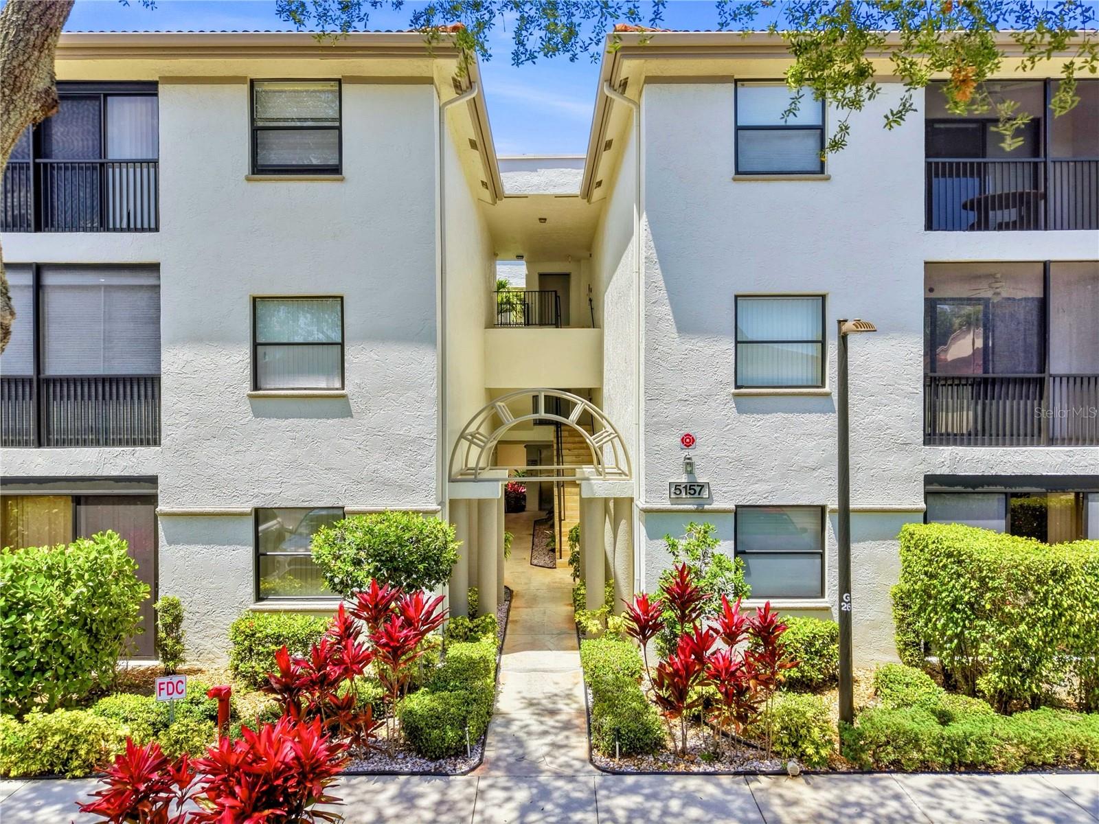 5157 Floria Way, FL