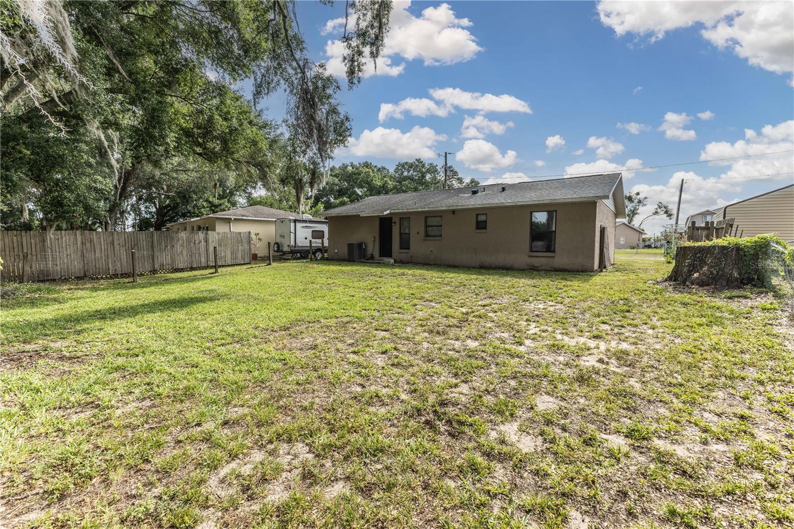 805 Pleasantdale Drive, FL