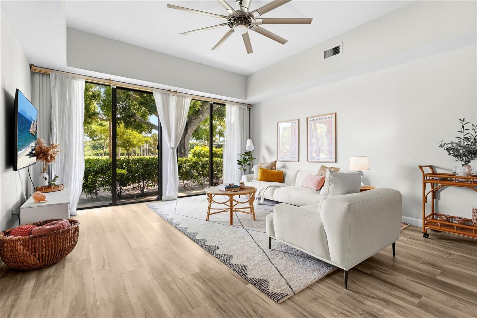 2383 Lakeside Mews, FL