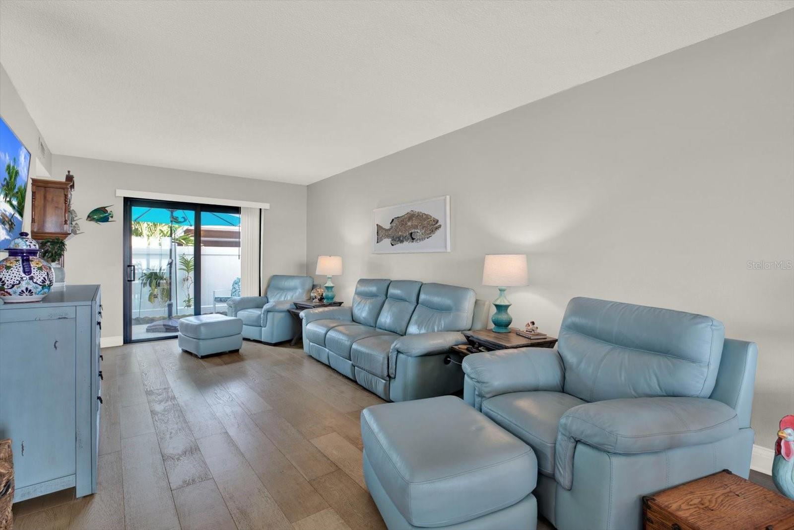 9209 Seminole Boulevard, FL