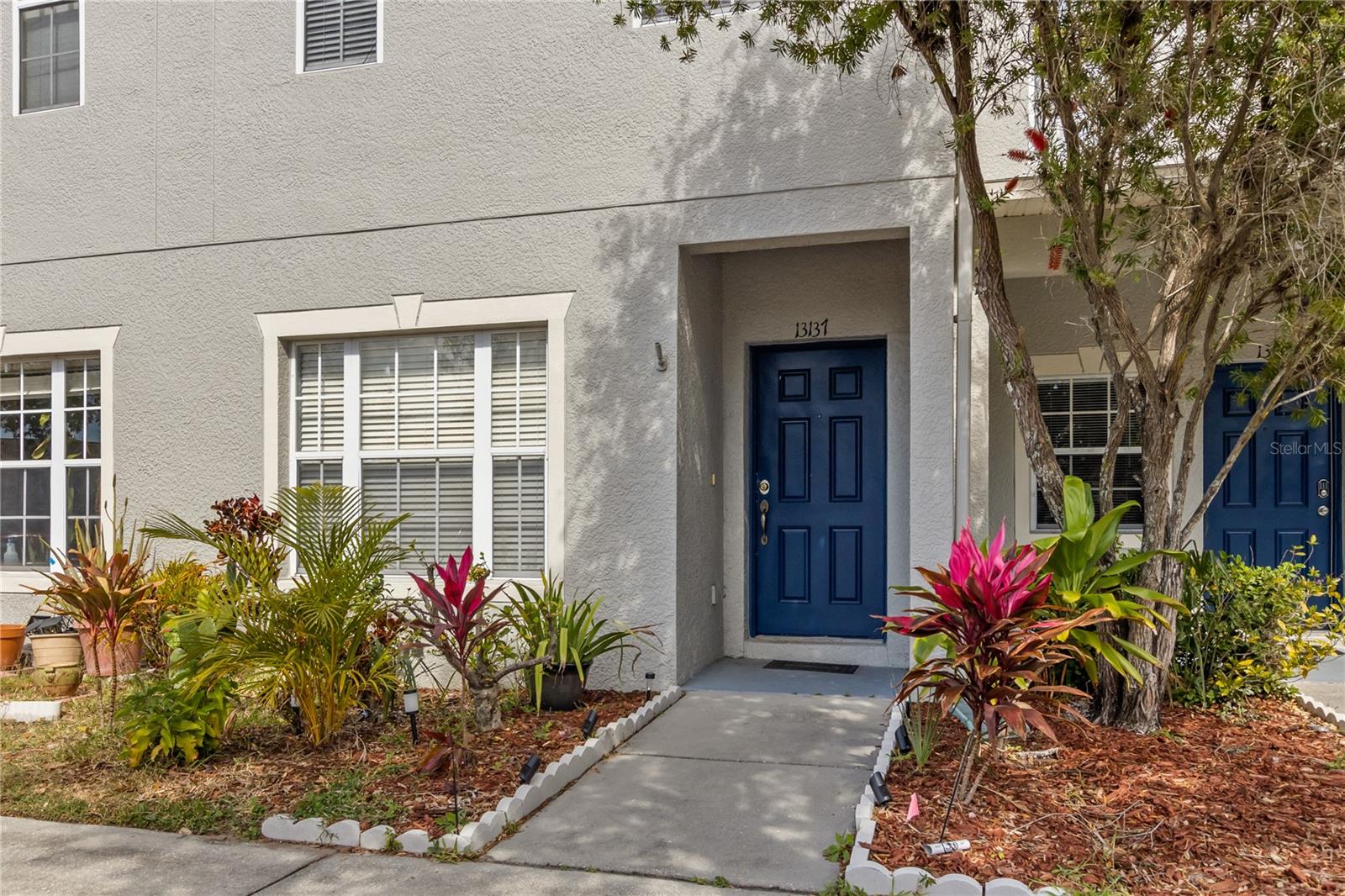13137 Kings Crossing Dr, FL