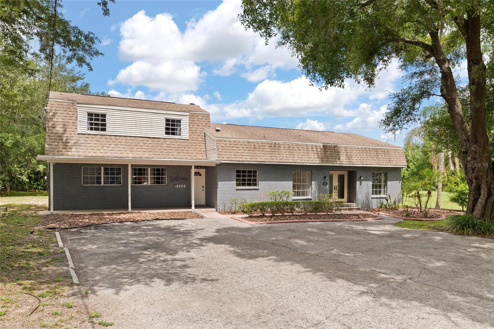 498 Lakewood Drive, FL