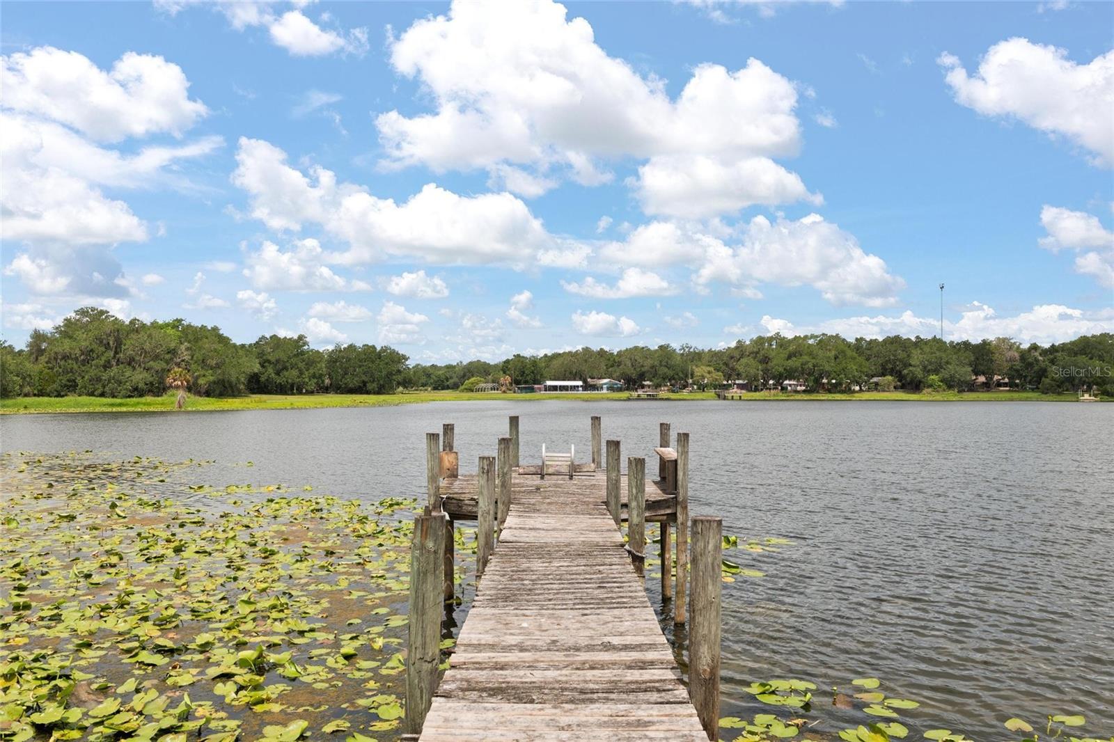 498 Lakewood Drive, FL