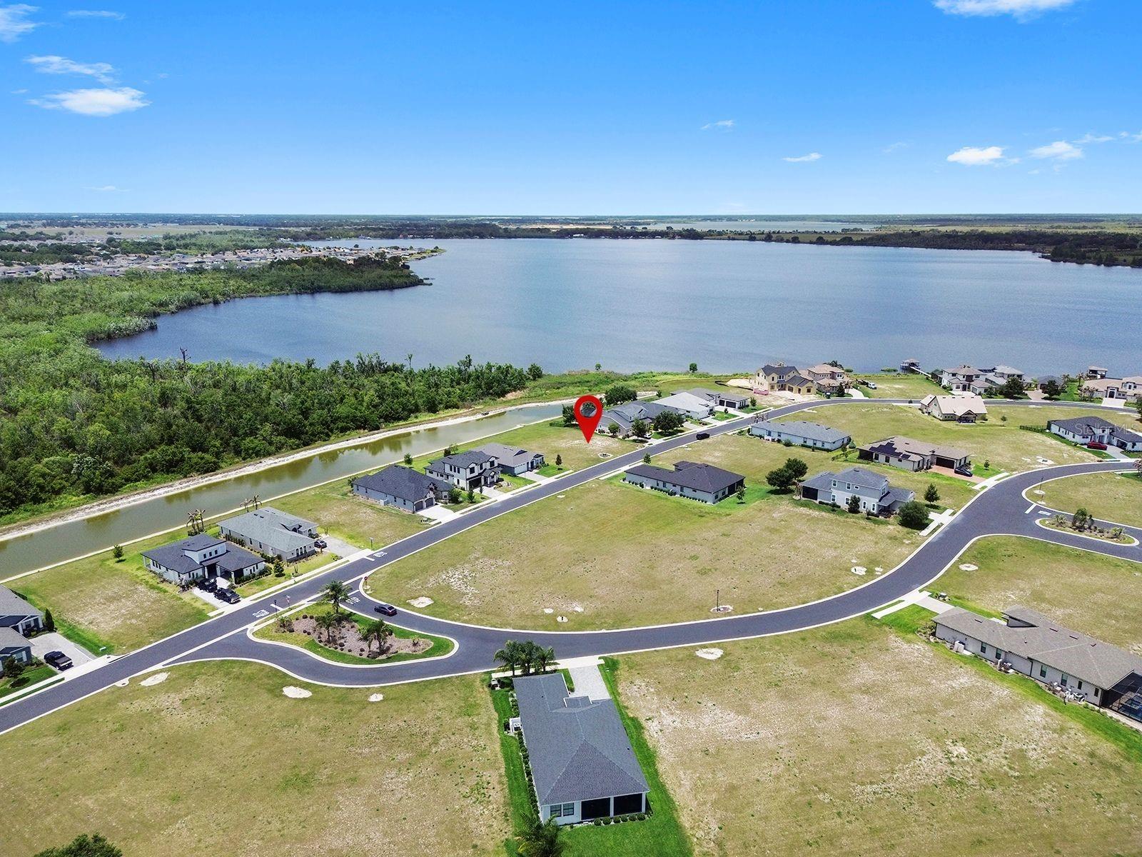 497 Adams View Ln, FL