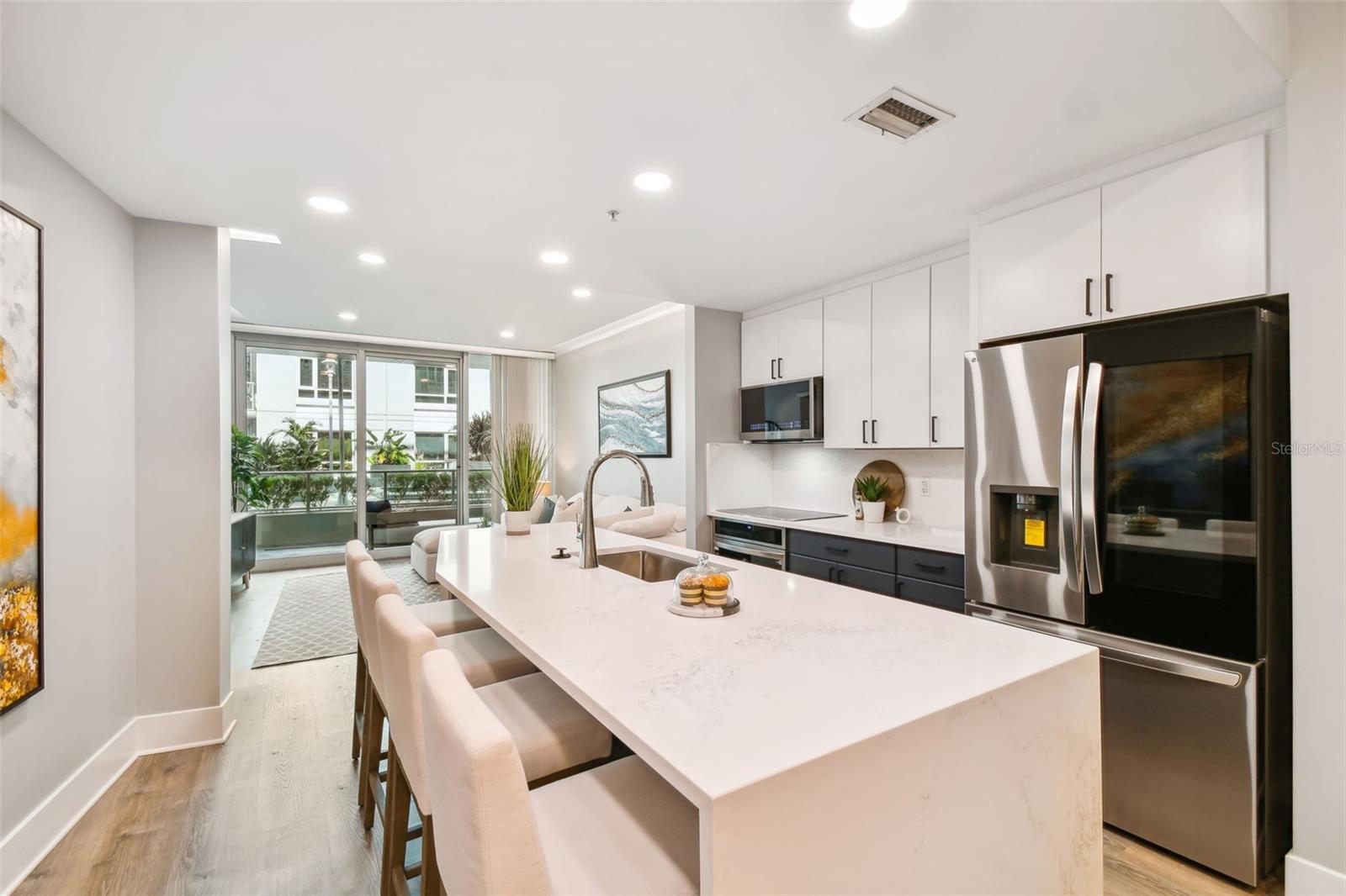 912 Channelside Drive, FL