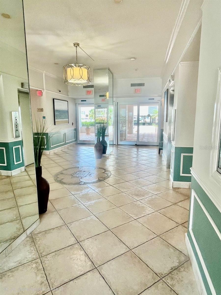 851 Bayway Boulevard, FL