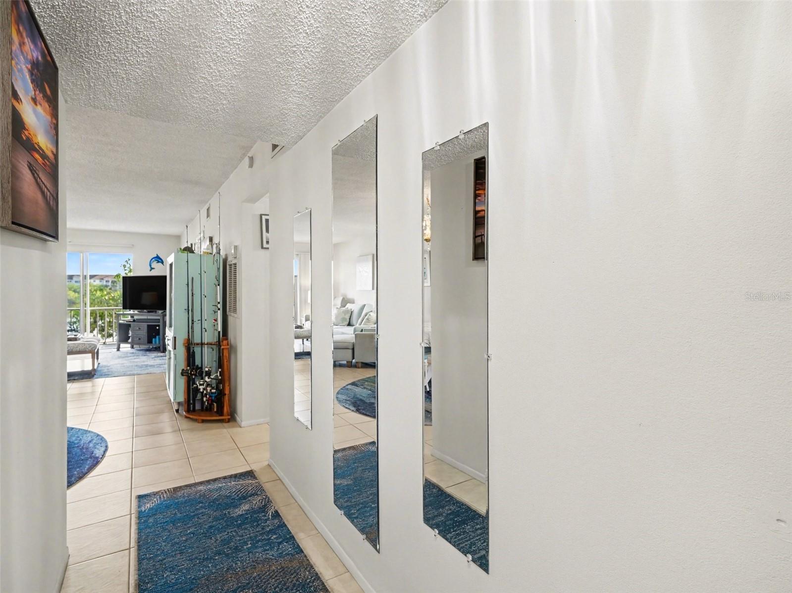 3915 Lake Bayshore Drive, FL