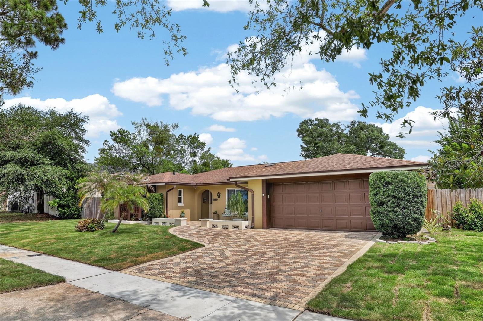 1905 Poinsetta Lane, FL