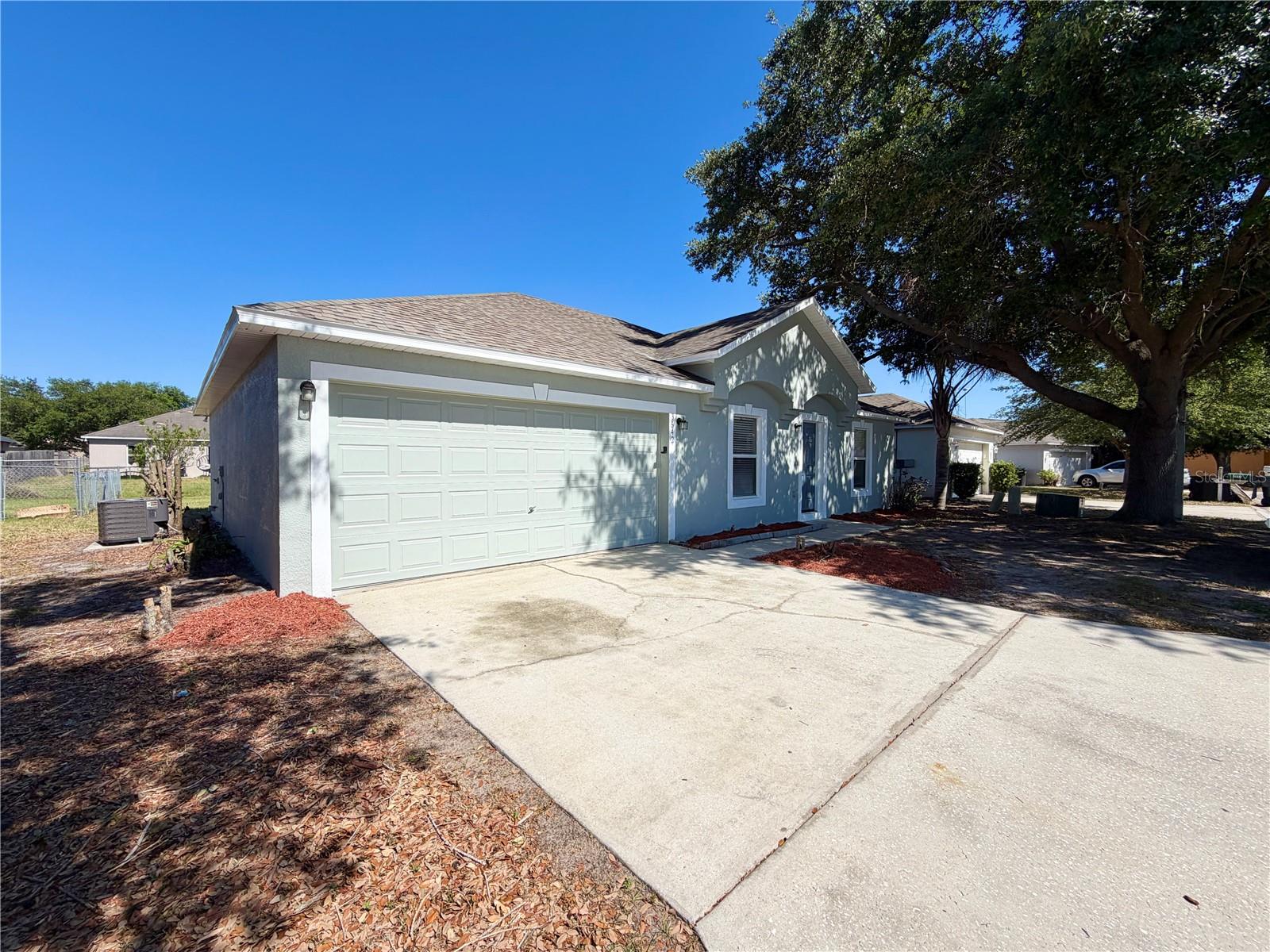 3642 Queens Cove Boulevard, FL