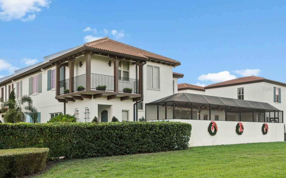 8801 Fountain Palm Aly, FL
