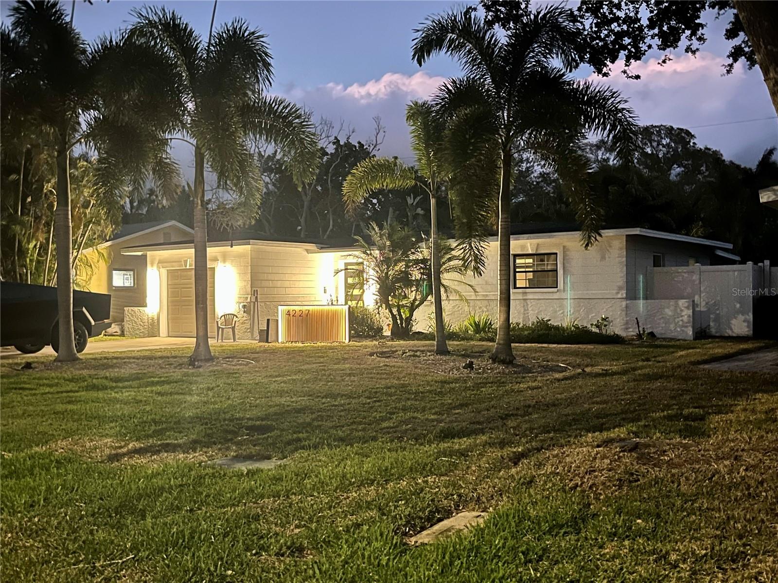 4227 Helena St Ne, FL